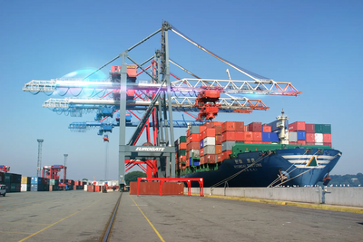VAHLE STS crane Port Technology